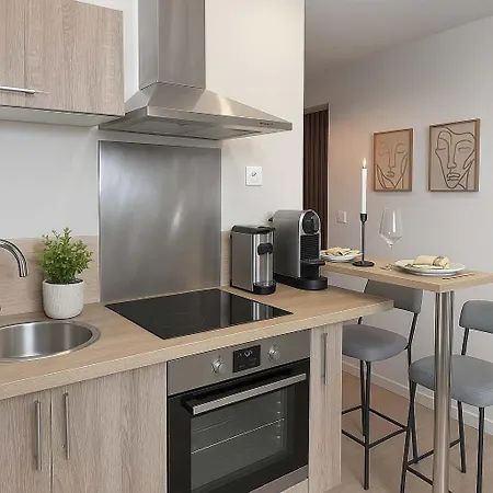 Renovated & Elegant - Close To Eiffel Tower * باريس