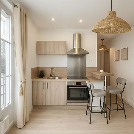 شقة Renovated & Elegant - Close To Eiffel Tower باريس