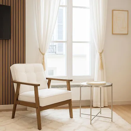Apartment Eiffel Tower Paris